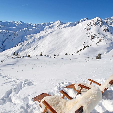 Haus Martina Im Skigebiet - Ohne Verpflegung Hotel Hochfugen Exterior photo