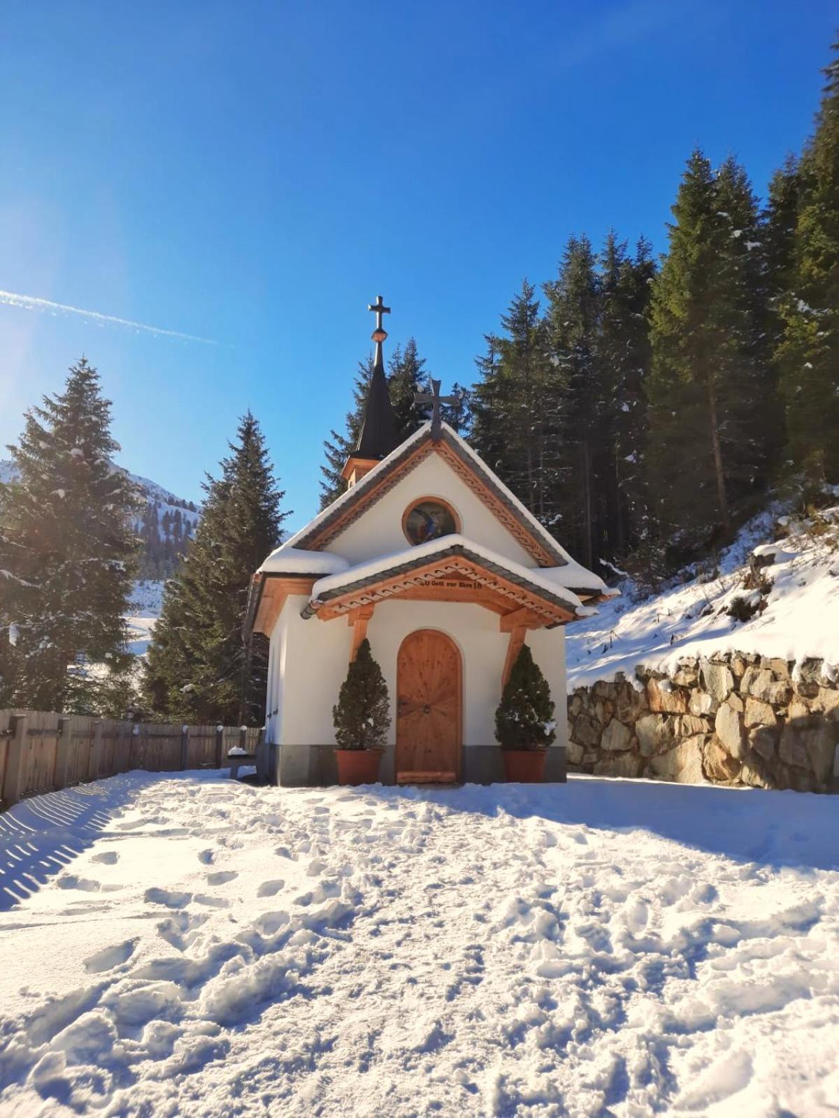 Haus Martina Im Skigebiet - Ohne Verpflegung Hotel Hochfugen Exterior photo